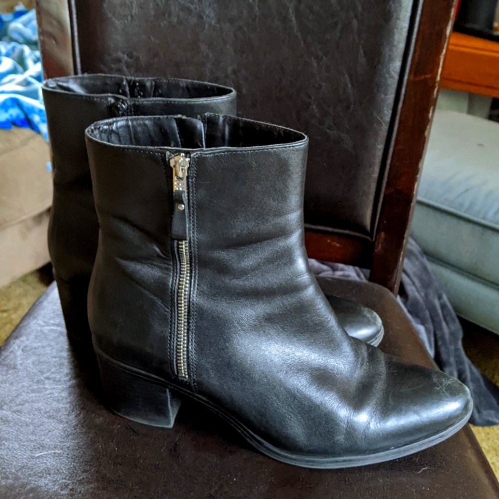 Naturalizer brand boots, black, 10W US size, UK 8